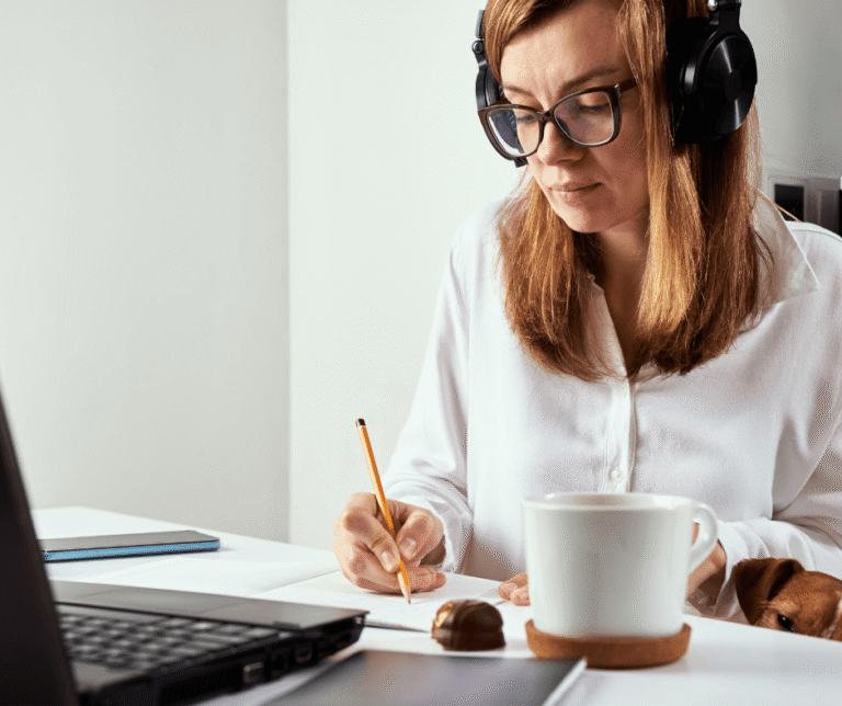 adult learning english online through laptop